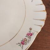 Serving dish with a light border