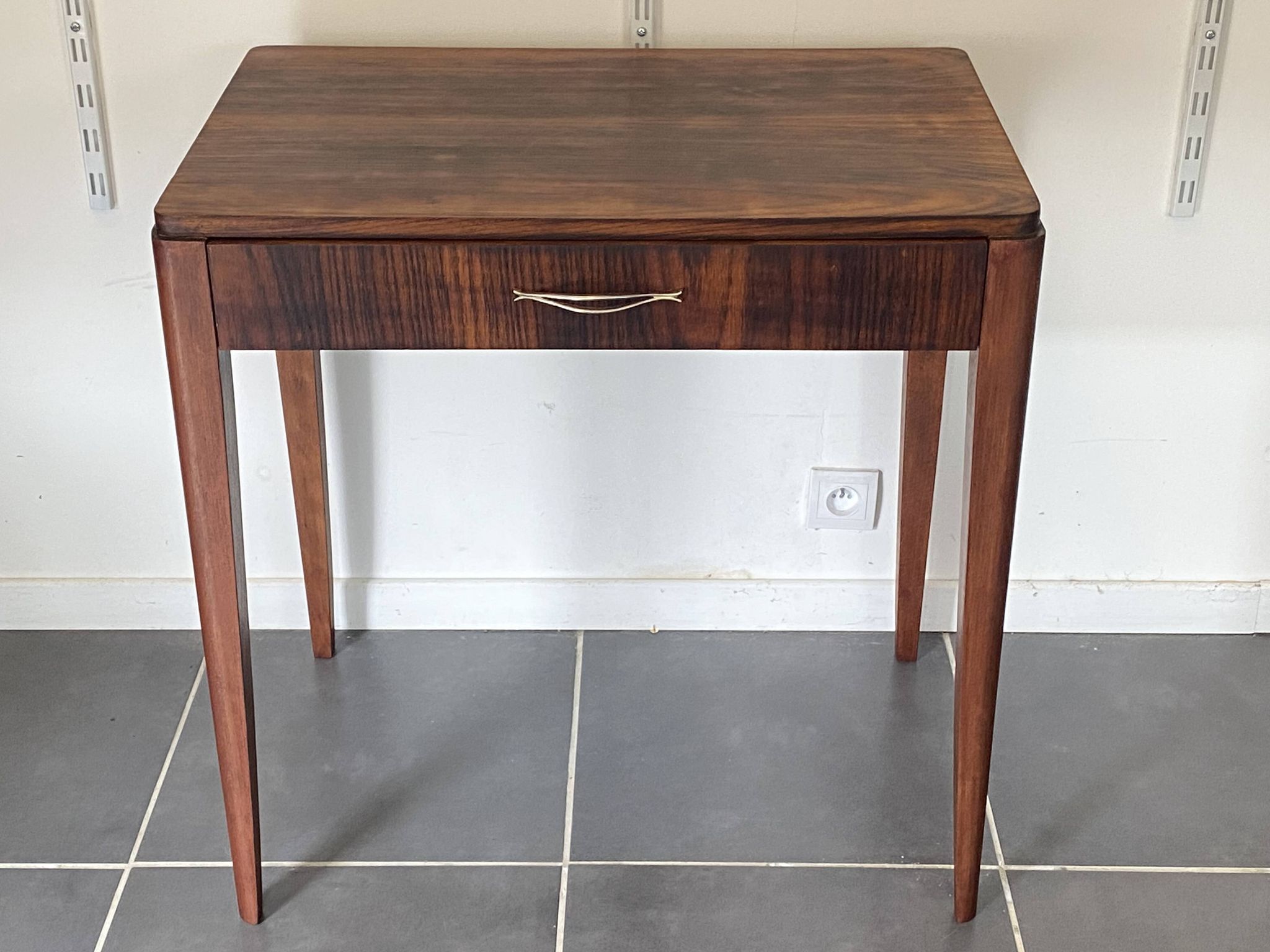 Table d’appoint, bureau 1 tiroir en placage de palissandre, 1950
