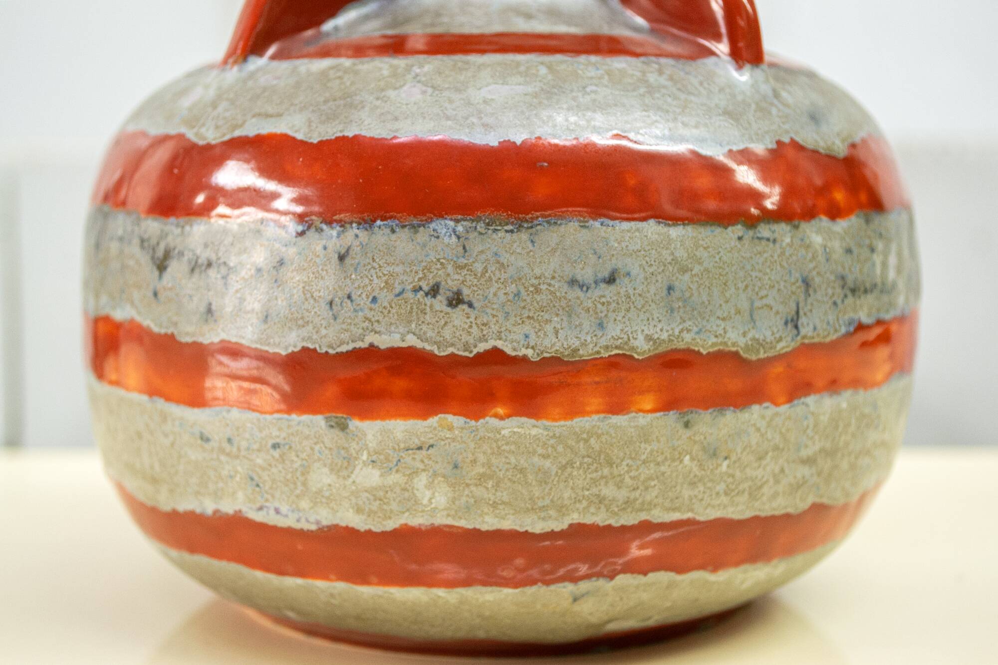 Vaso in ceramica La Fiamma, Albisola, 1940