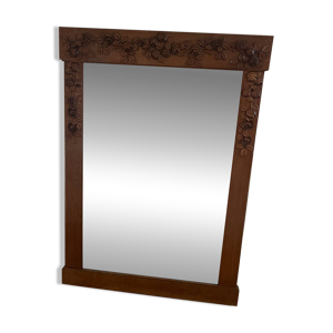 Miroir en chêne sculpté,