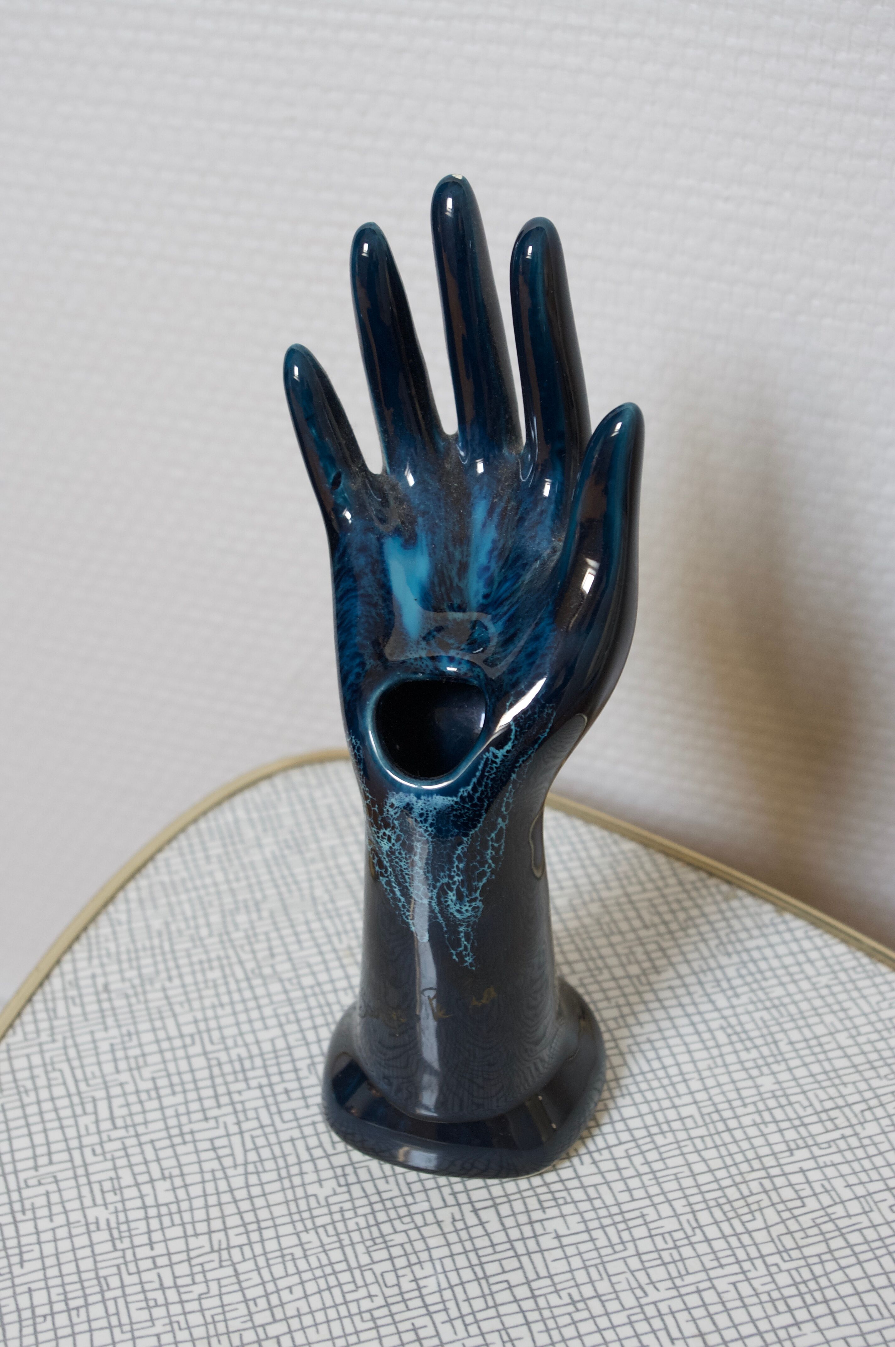 Hand banding and or soliflora