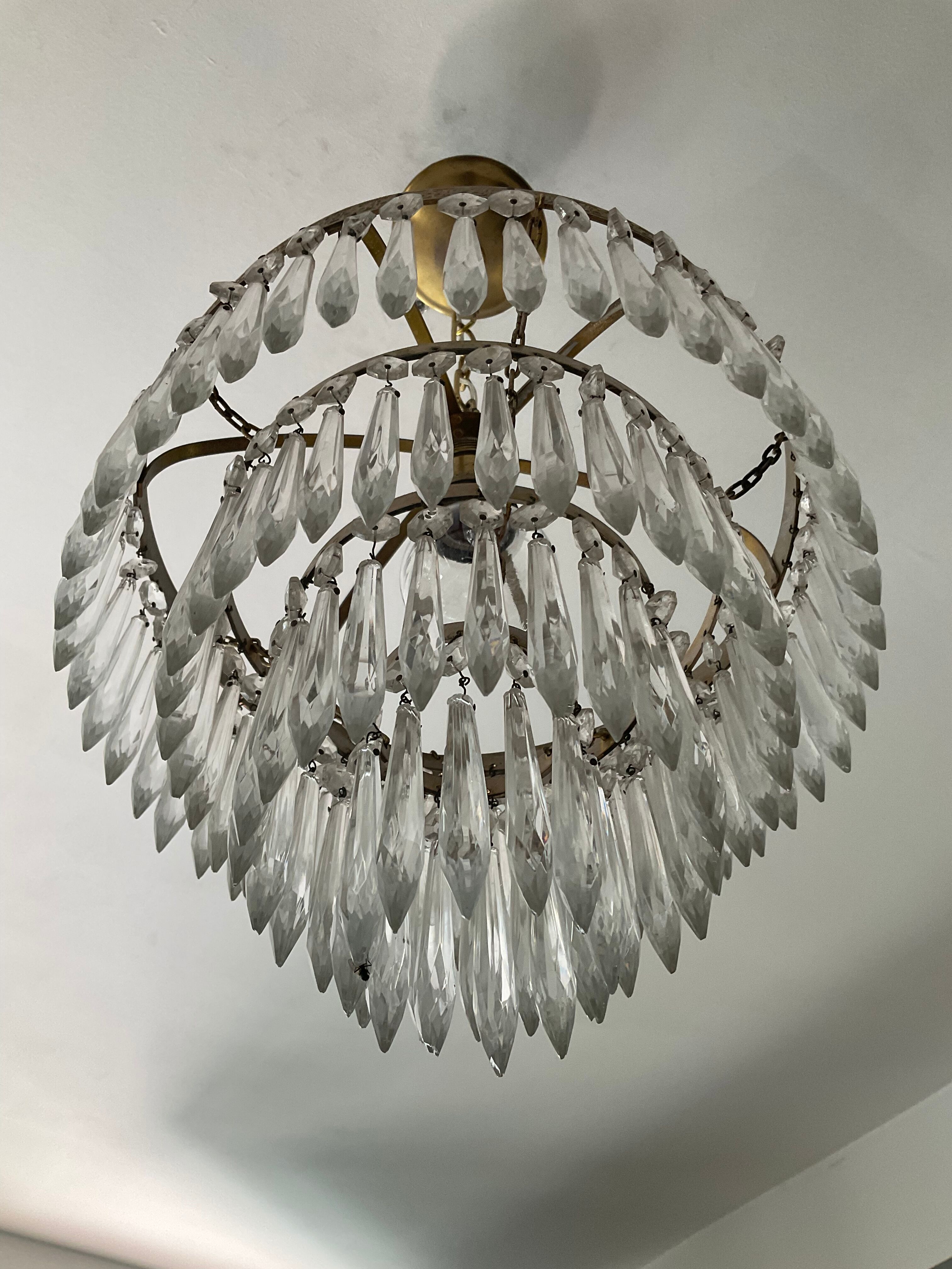 Chandelier cascade of tassels from the 60s-70s