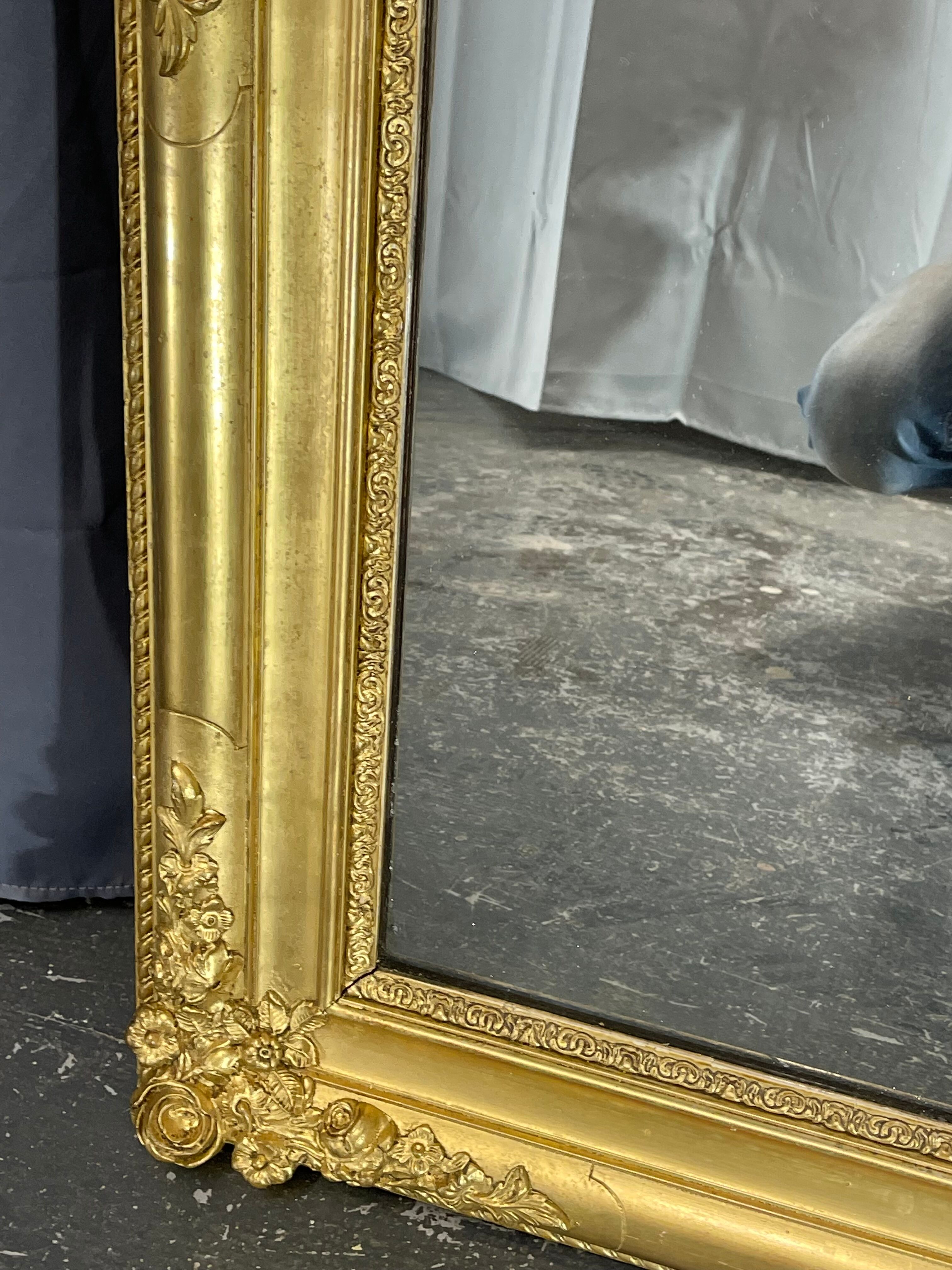 Mirror 122x96 old early nineteenth very good condition, gilding with gold leaf