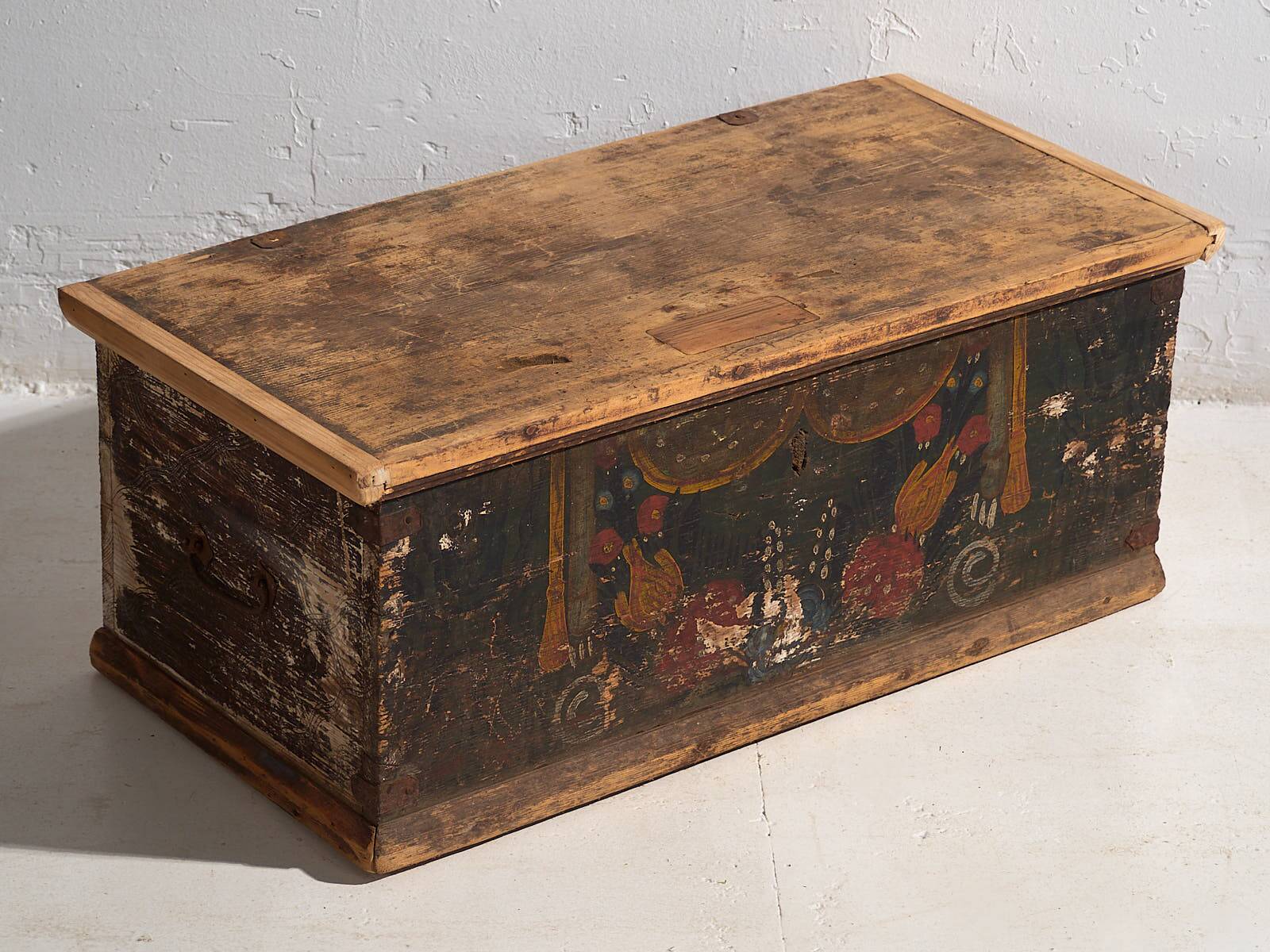 Antique small chest with floral motifs (c.1920) #73