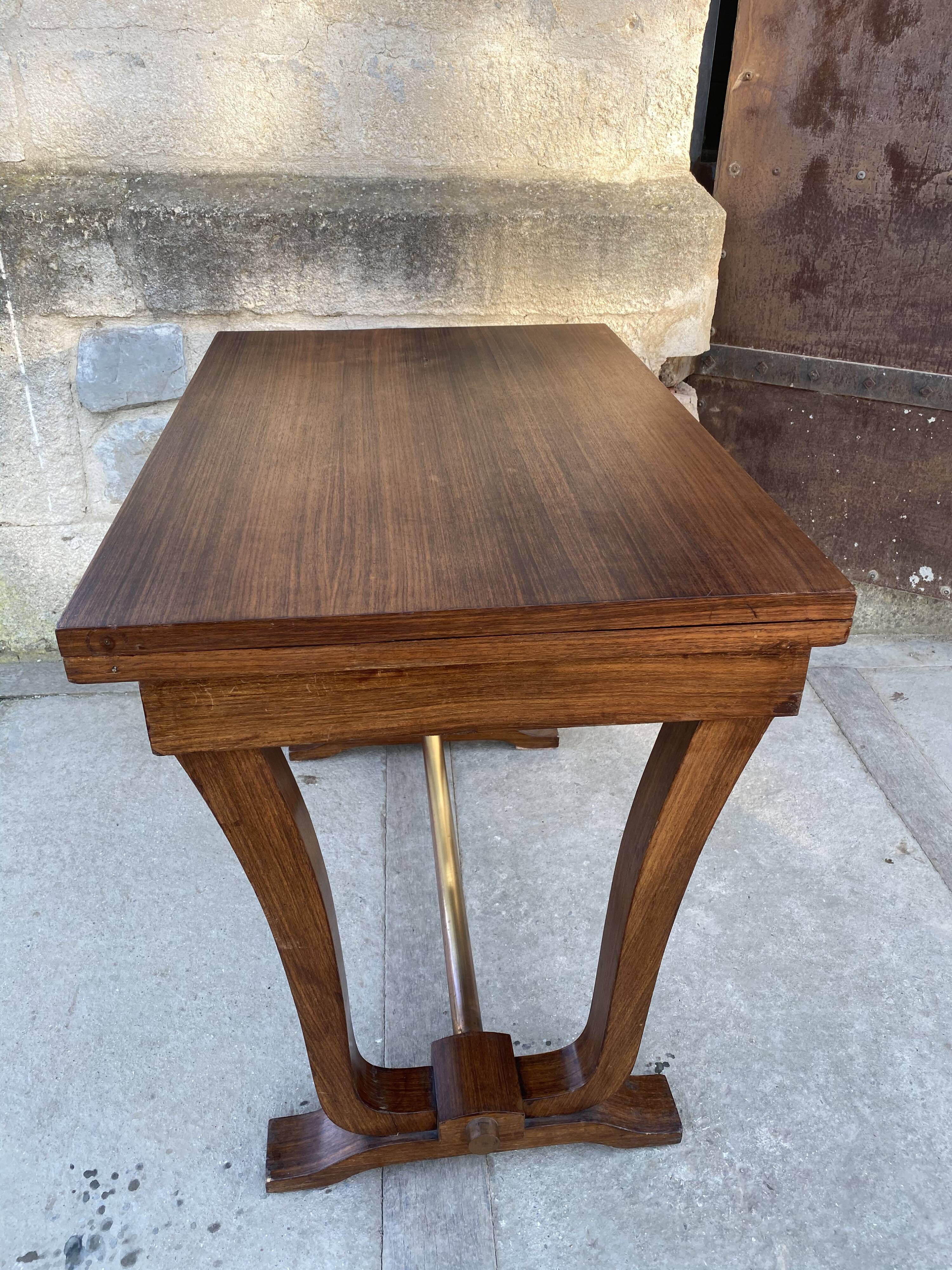 Art Deco wallet table