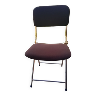 Eyrel folding chair