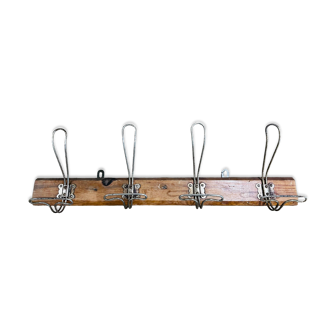 School hooks wood and metal