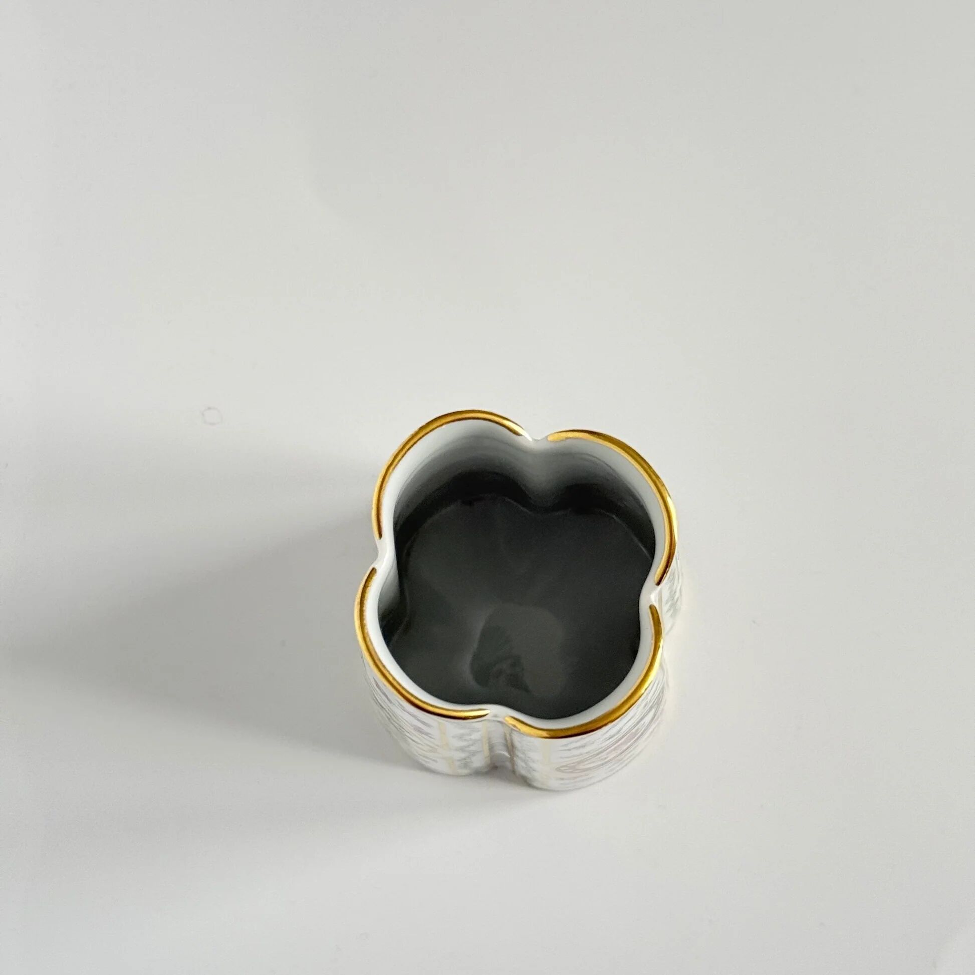 Haviland Limoges porcelain vase – Louveciennes model