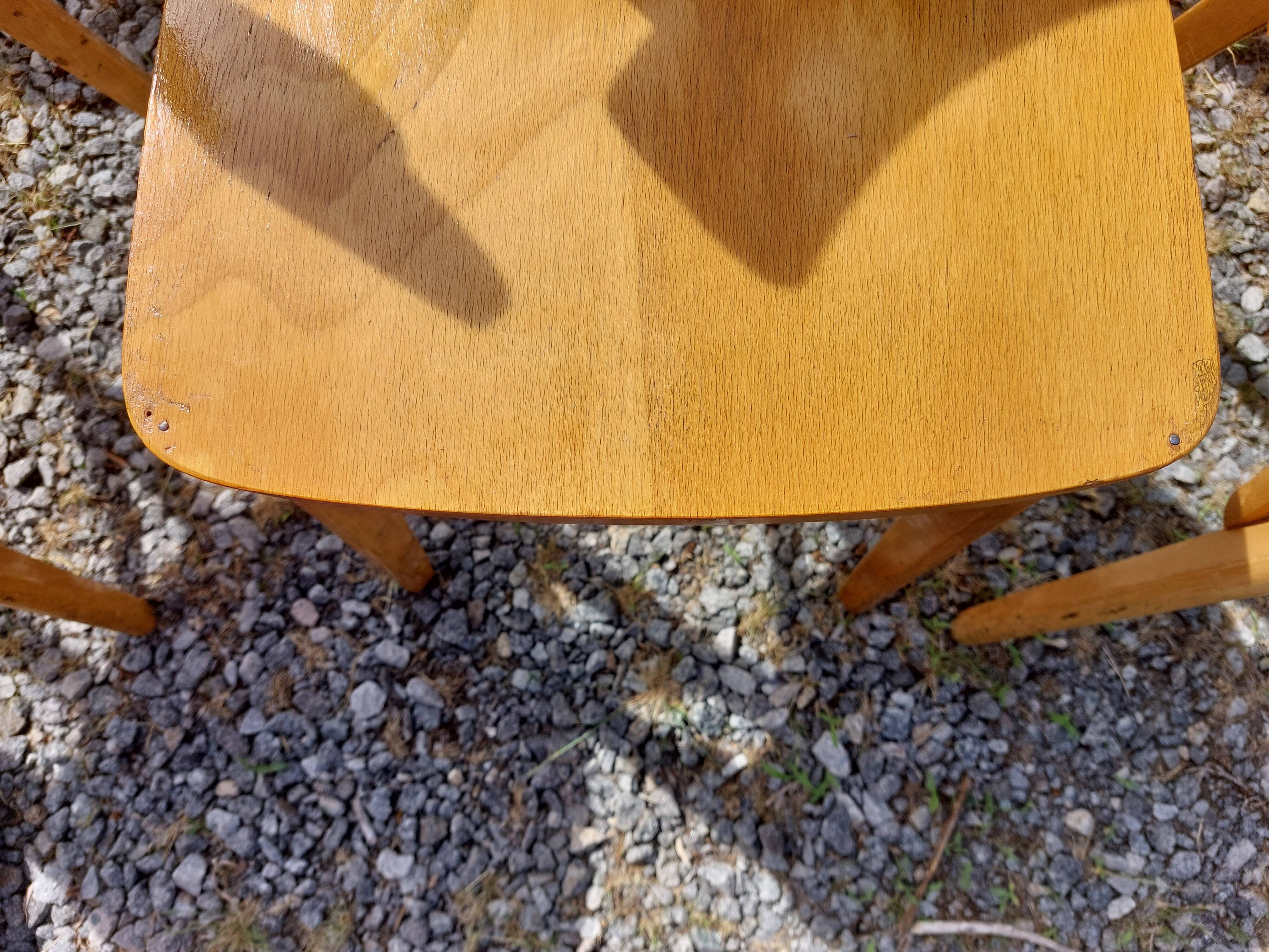 11 chaises bistrot style Baumann