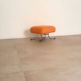 Vintage orange pouf 1970