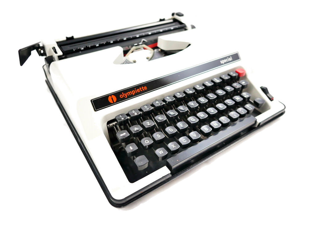 Olympiette special olympia grey typewriter