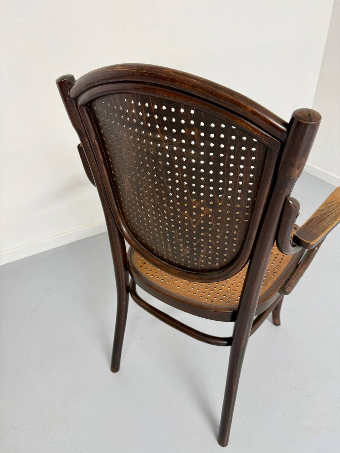 Antique Armchair Model 1059 Michael Thonet art nouveau 1920