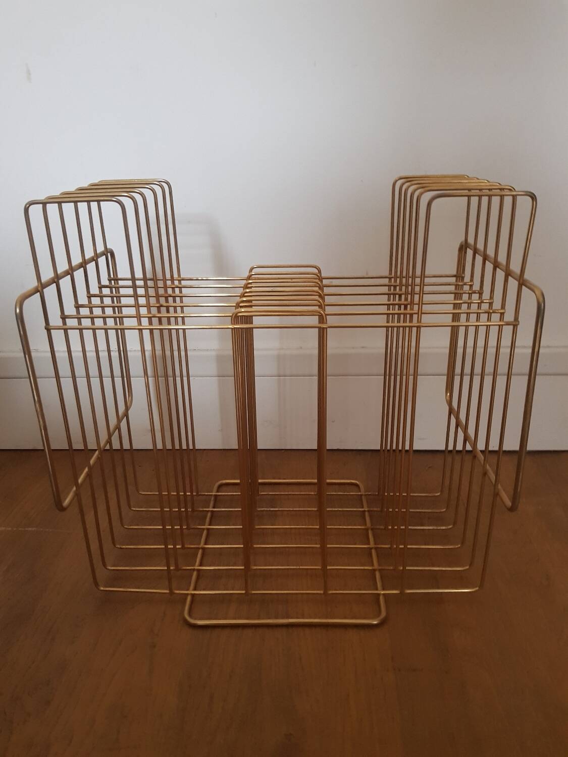 Magazine rack or vinyl rack