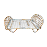 Two-person vintage basket rattan bed
