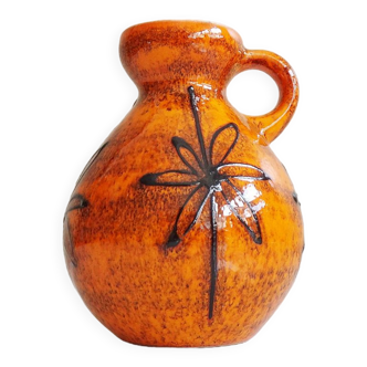 Vase with floral decoration from Ilkra ceramics