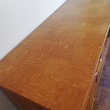 Light oak line-up 60s