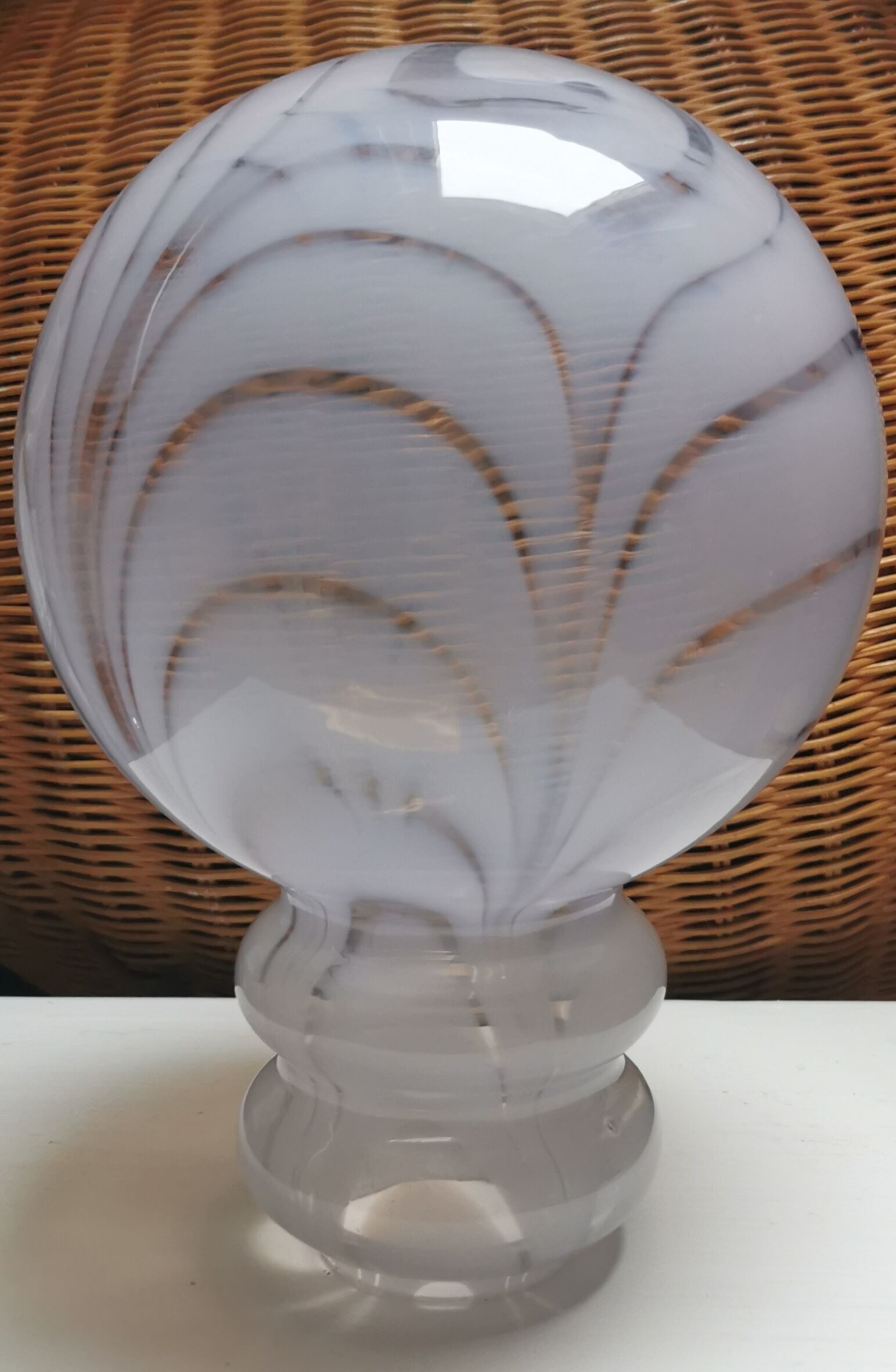 Globe lamp Italy marbled decoration space age