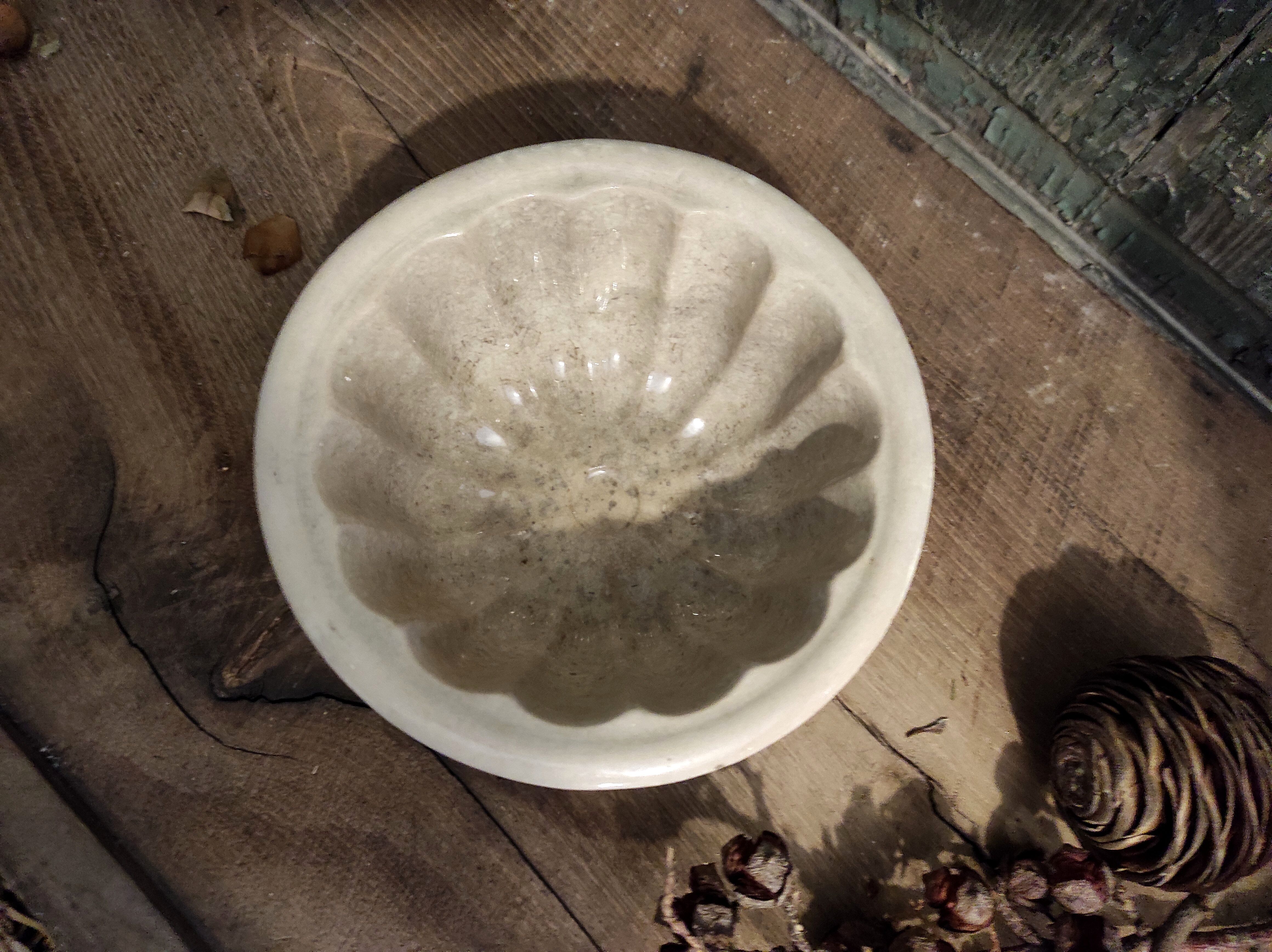 Ironstone vintage english jelly mold