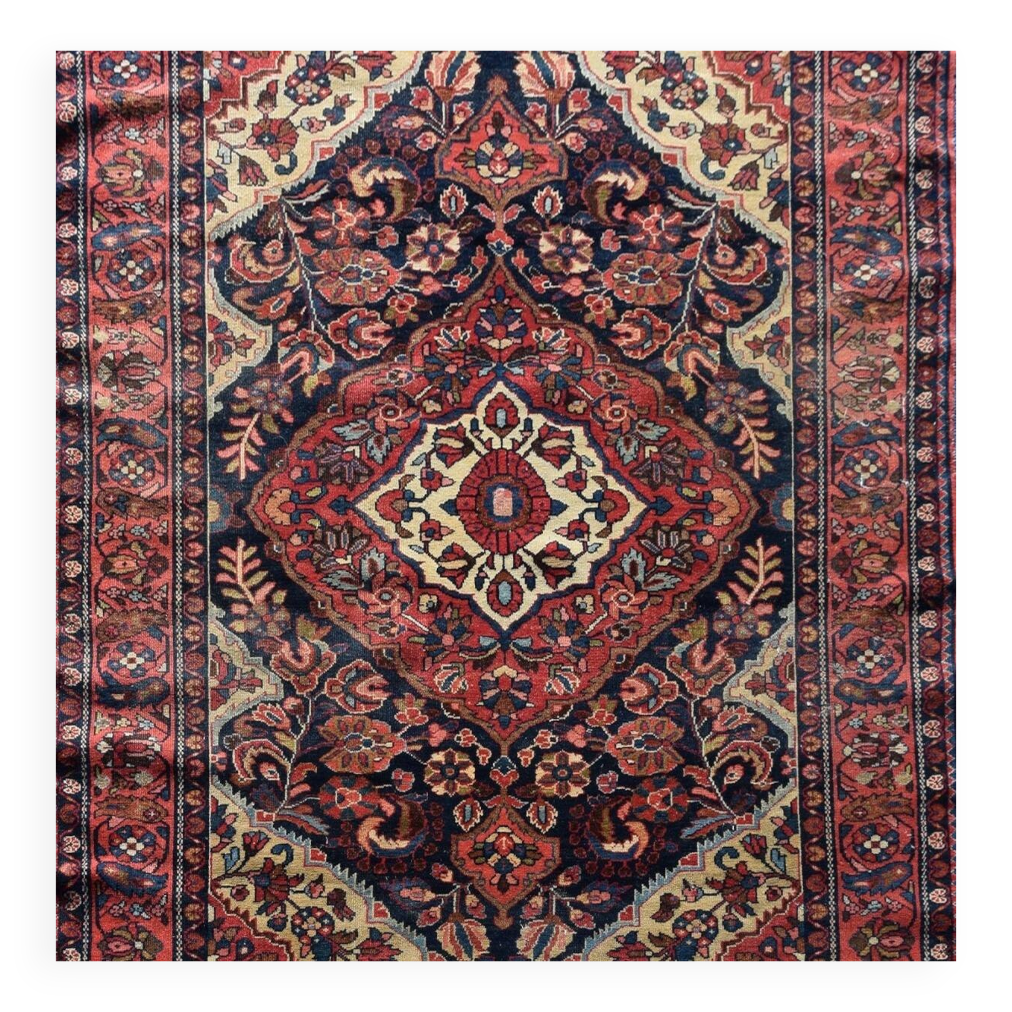 Persian Oriental rug Iran Lilian: 1.47 x 1.97 metres