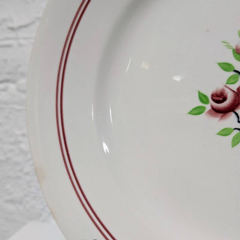 Oval shallow dish Moulin des Loups Orchies model Two Roses