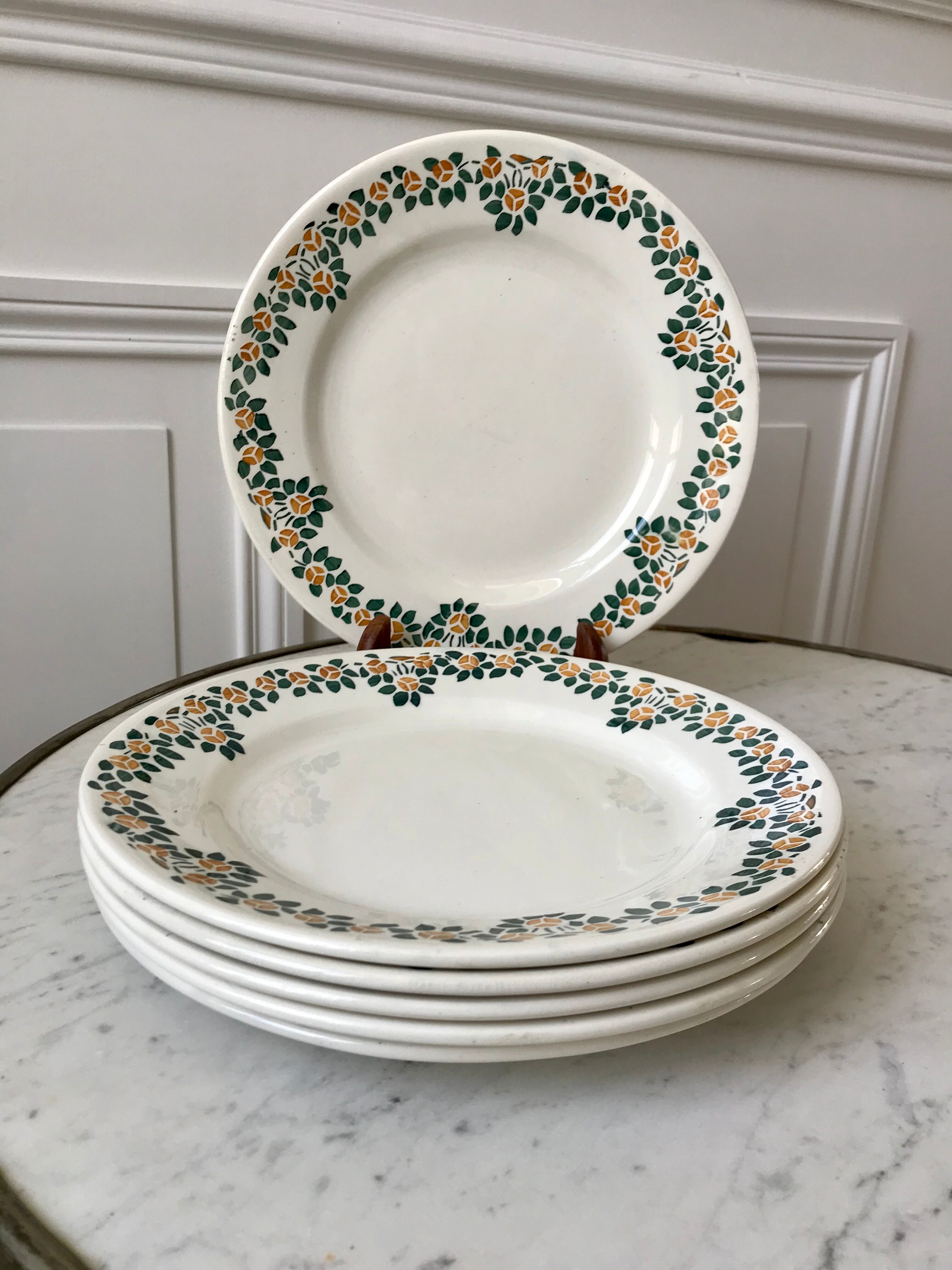 Set of 6 flat plates earthenware New Givors model "RIta" 30s