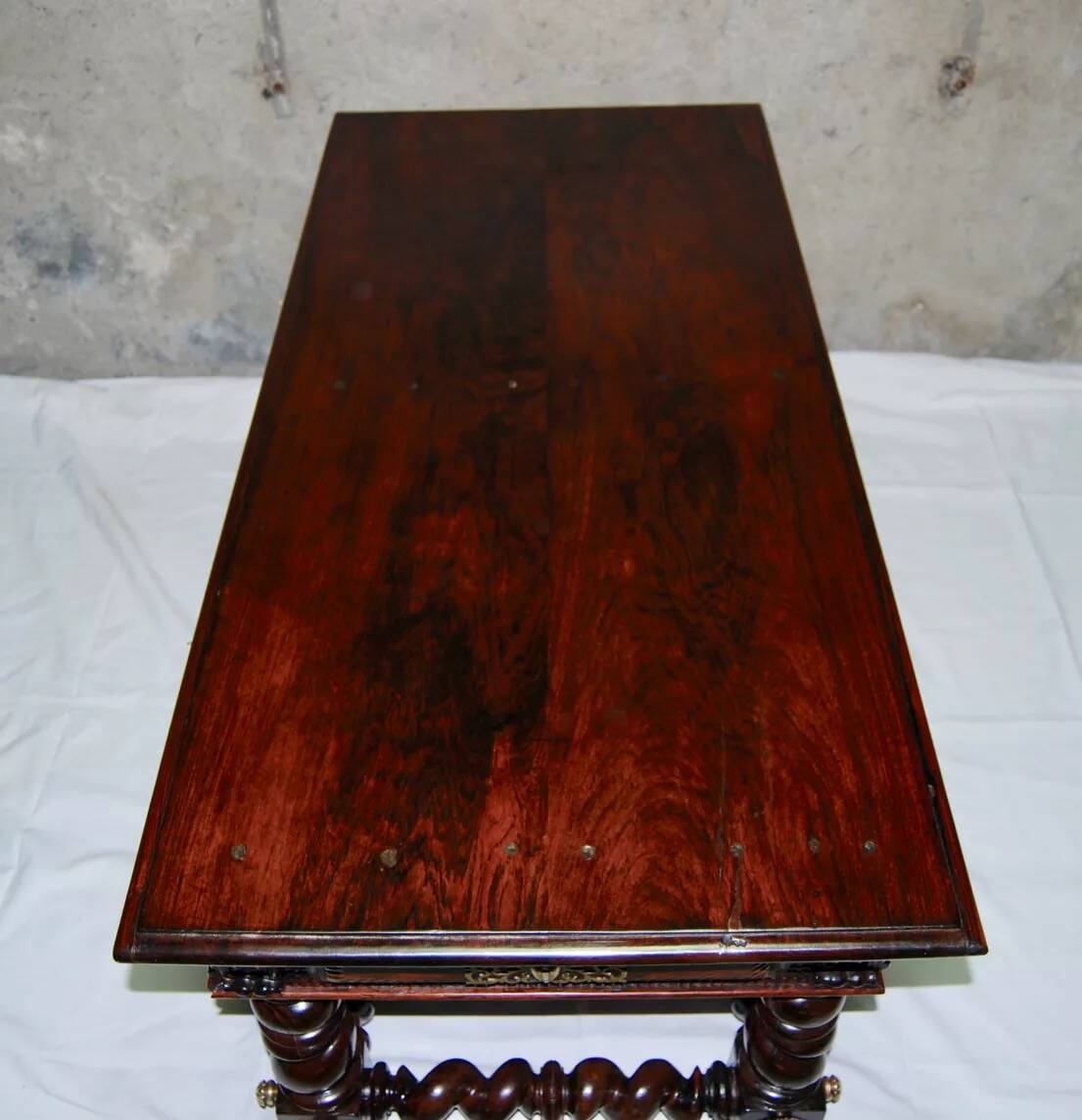 Table basse portugaise en palissandre du Brésil, XVIIIe siècle