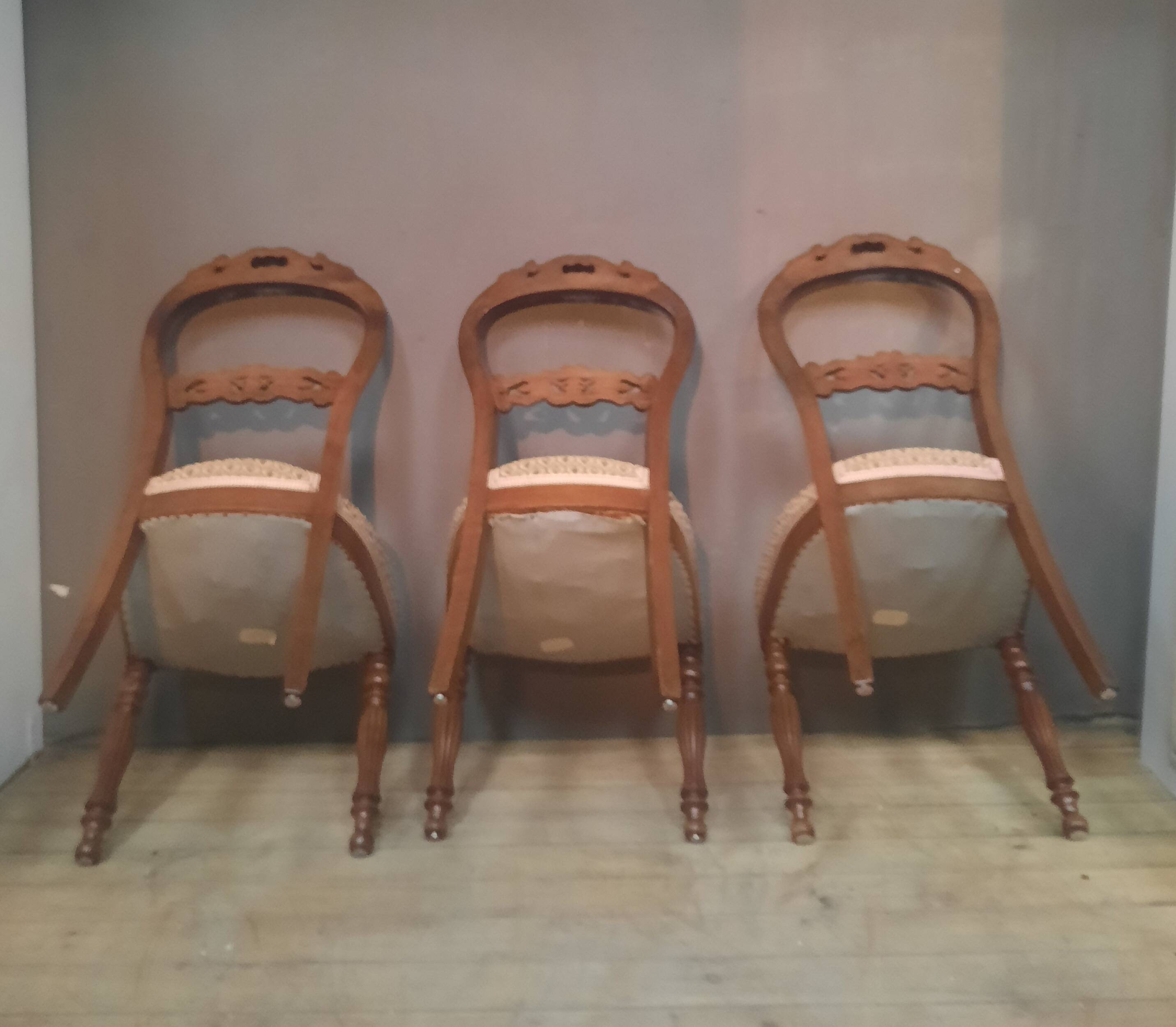 3 chaises Napoléon III  en acajou