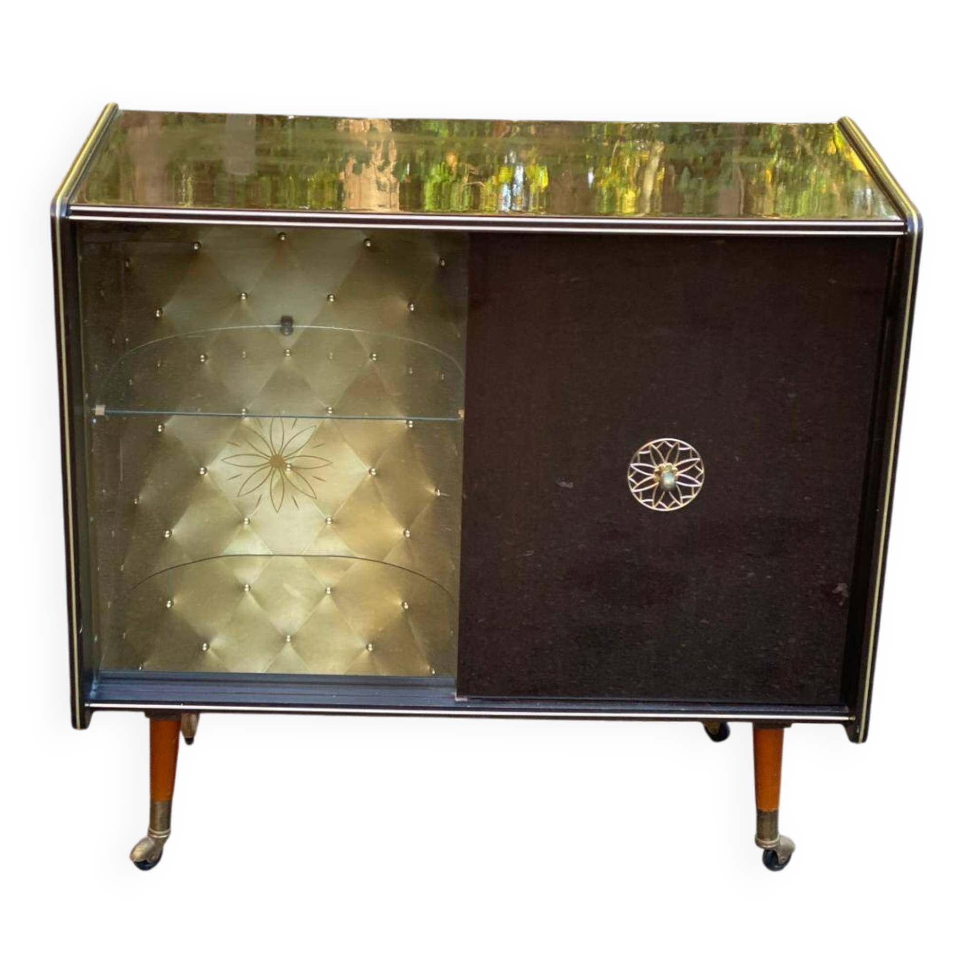Vintage Prinz illuminated bar cabinet from the 1960s