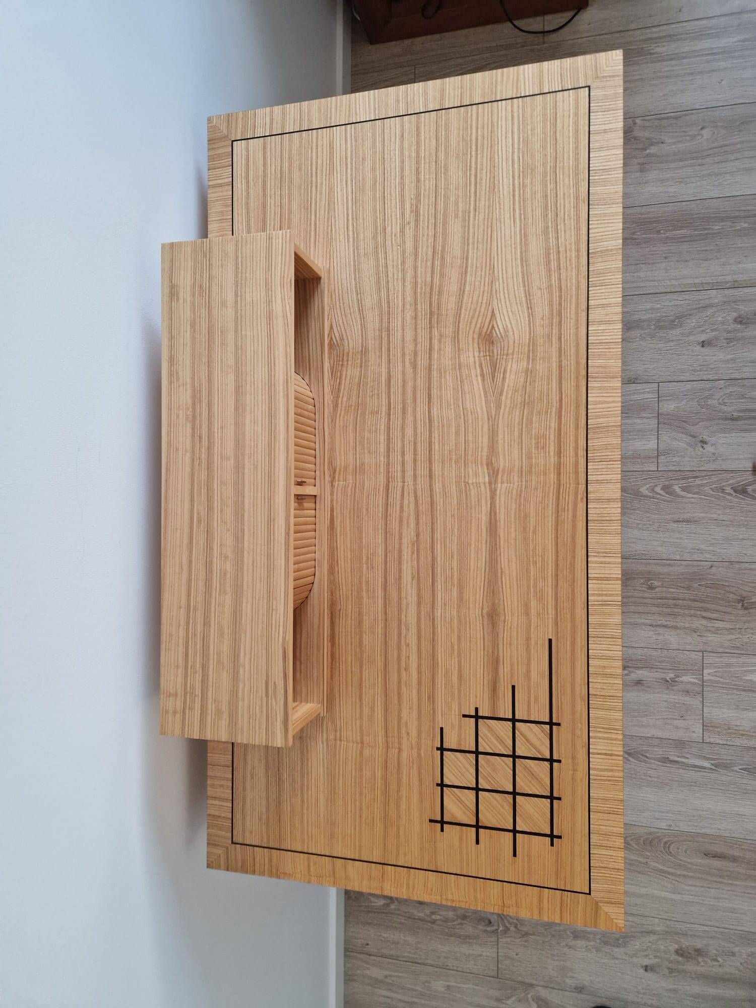 Bureau comtemporain avec son gradin