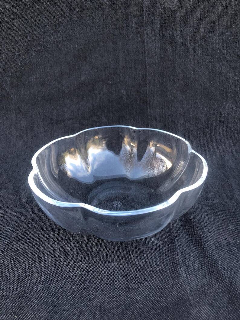 Baccarat crystal table centerpiece/fruit/salad bowl, France, mid-to-late 20