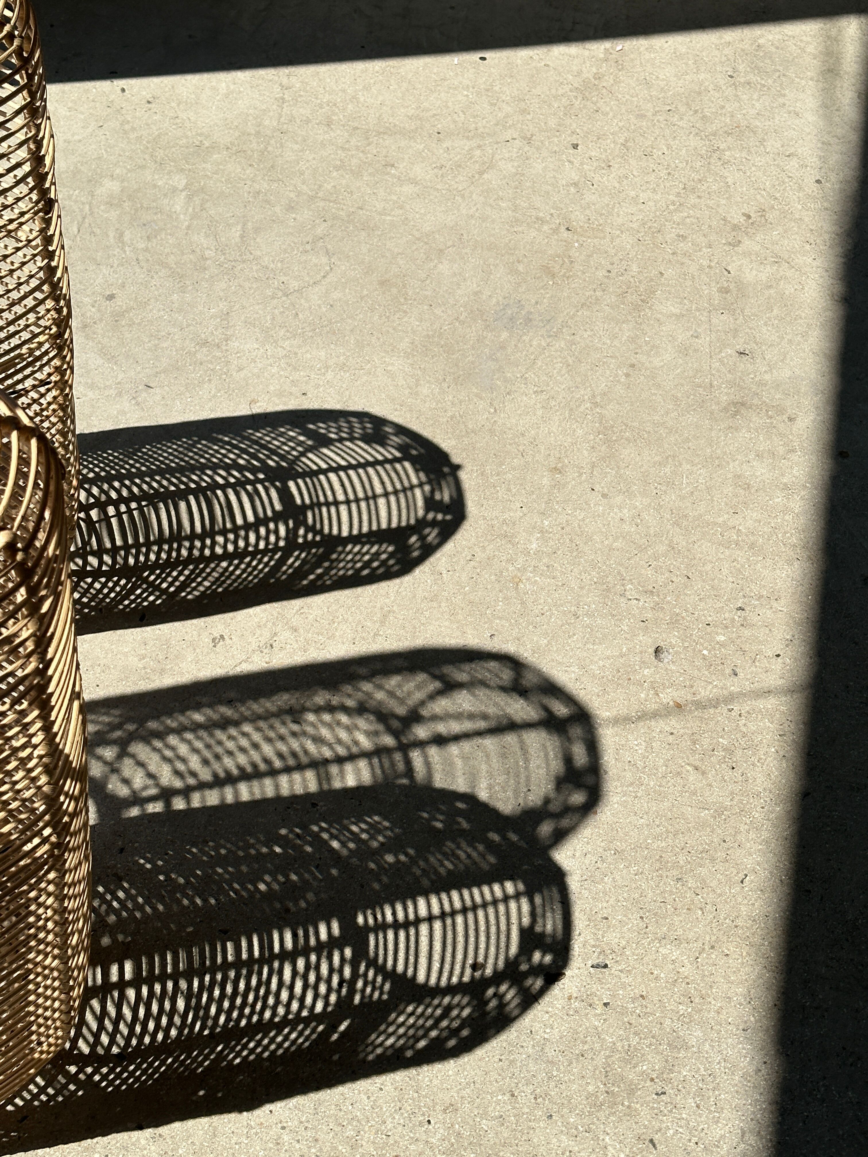 Small lantern-shaped rattan suspension H35 D15