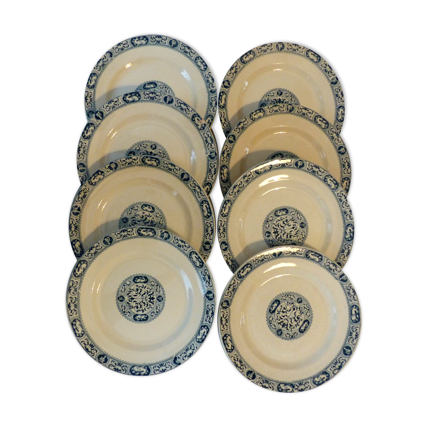 8 flat plates Salins Terre de Fer model François I