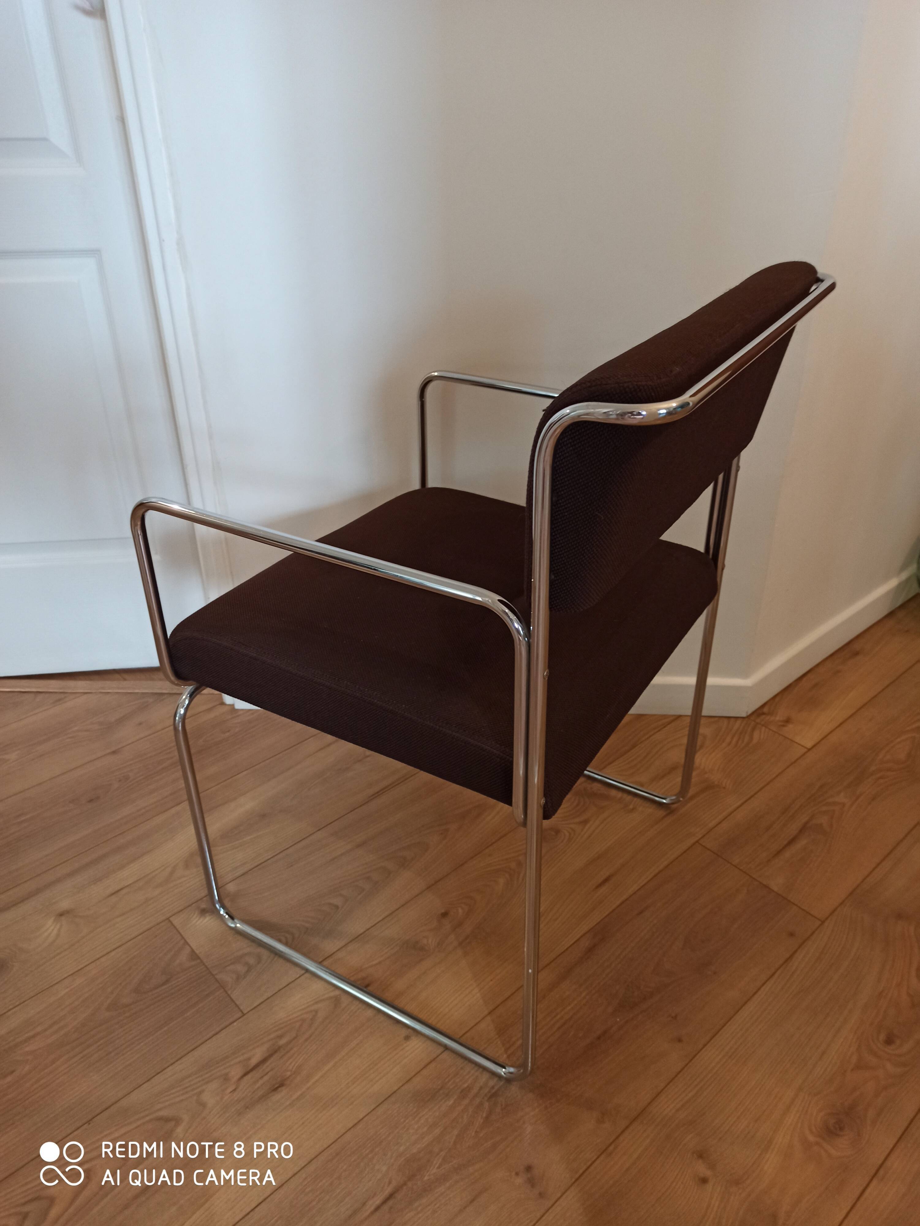 Minny vintage chair by Giovanni Carini