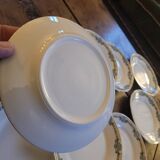 Set of 10 fine porcelain plates with Art Deco decoration.