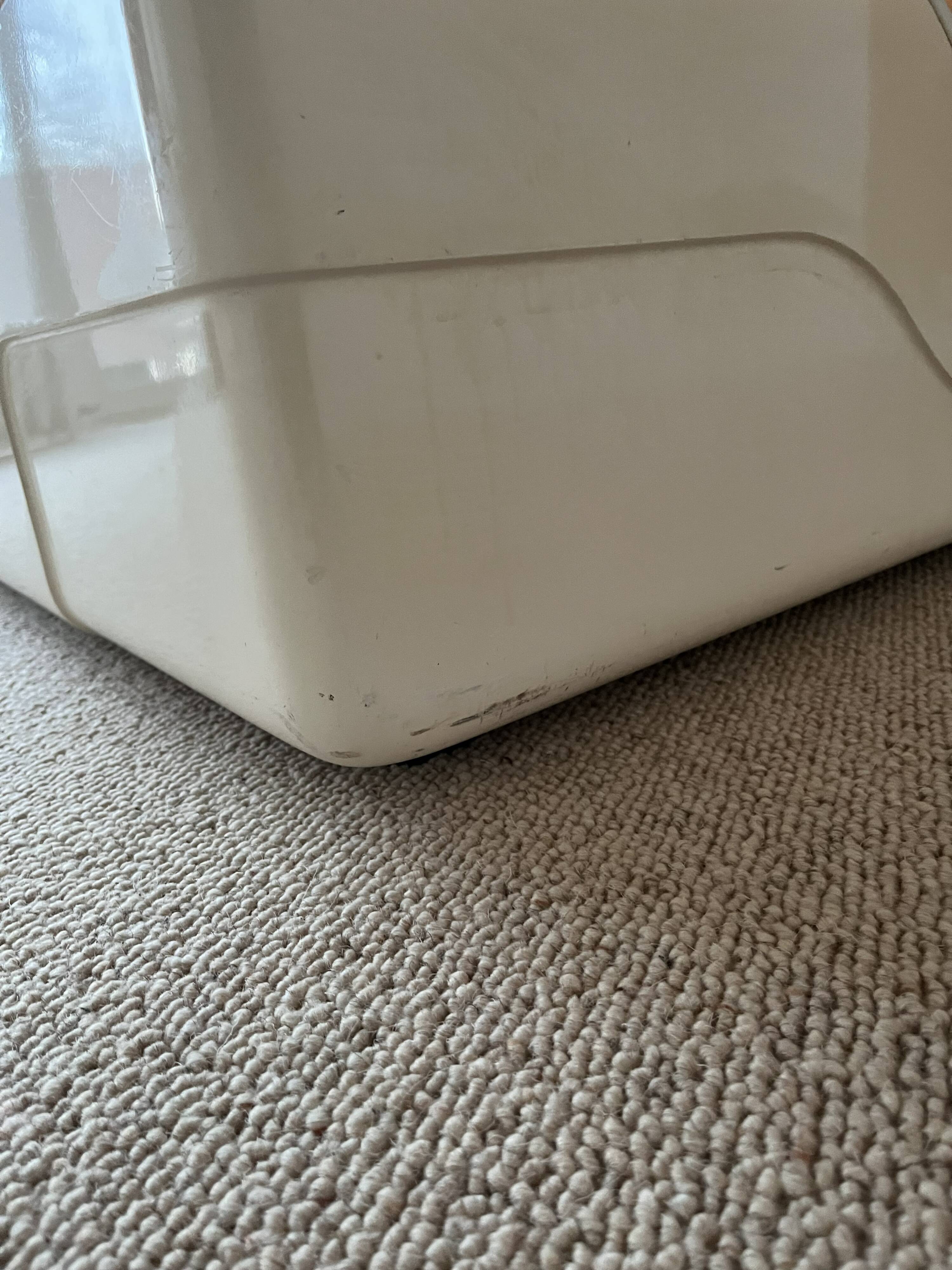 Double bed Series Ozoo, designed by Marc Berthier, white fibreglass, 70s.