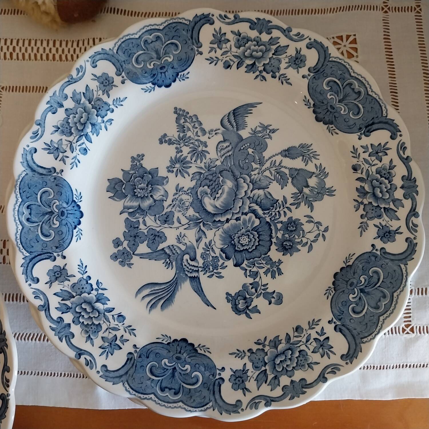English dinner plates Ridgway of staffordshire Windsor