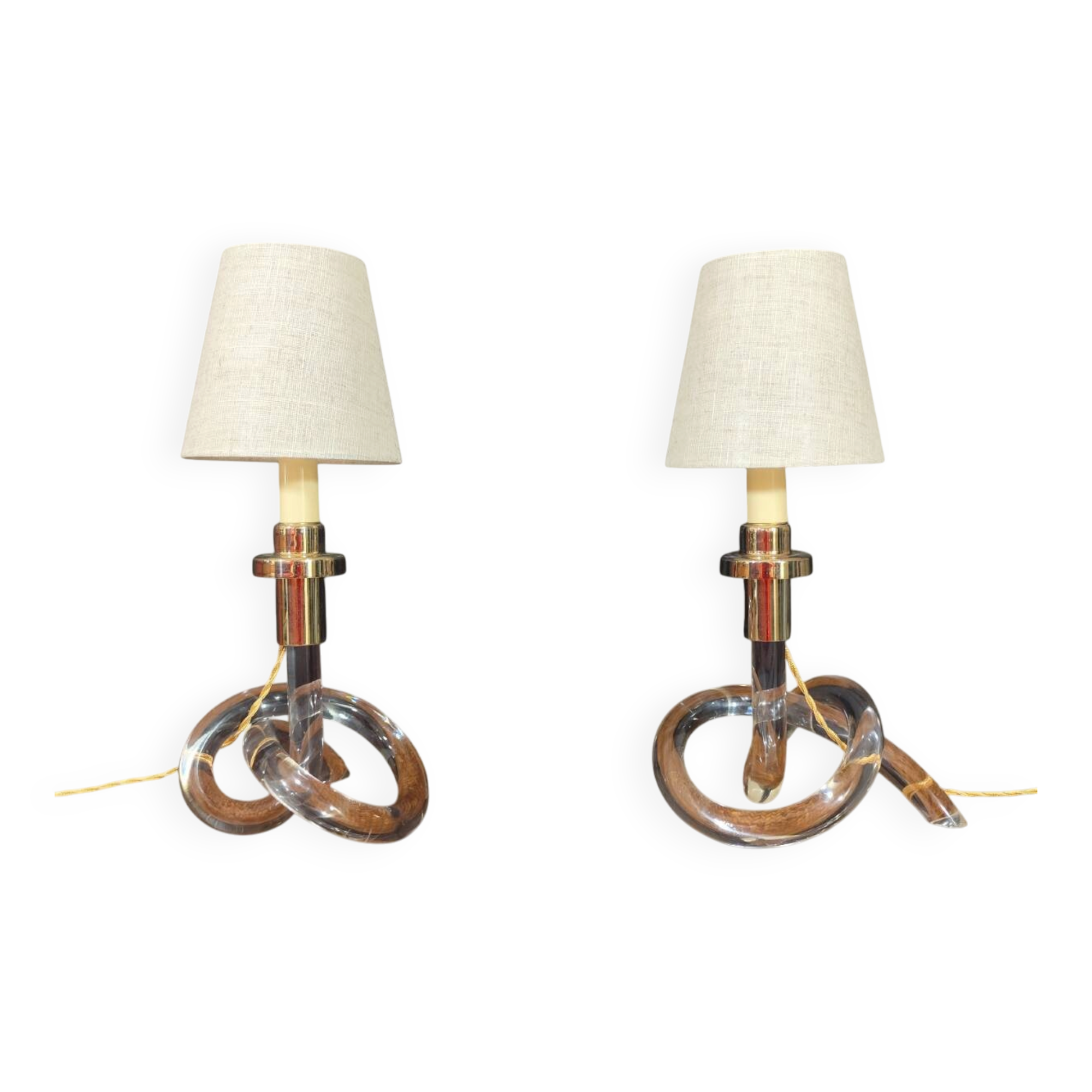 Paire de lampes « Bretzel » en lucite et laiton, par Dorothy Thorpe (1901)