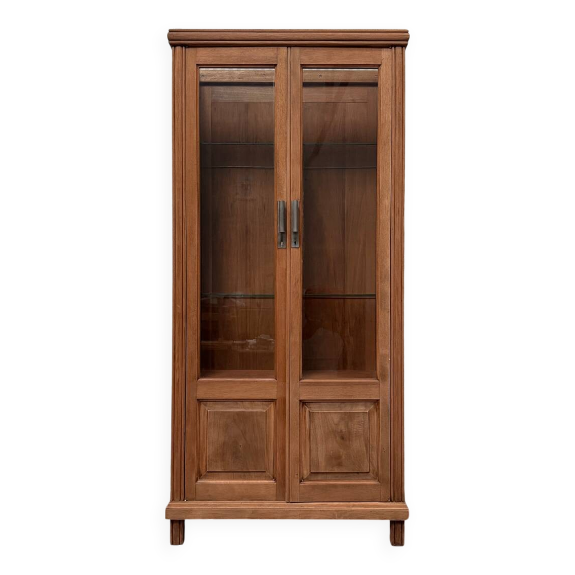 Large pharmacy display case (renovated)