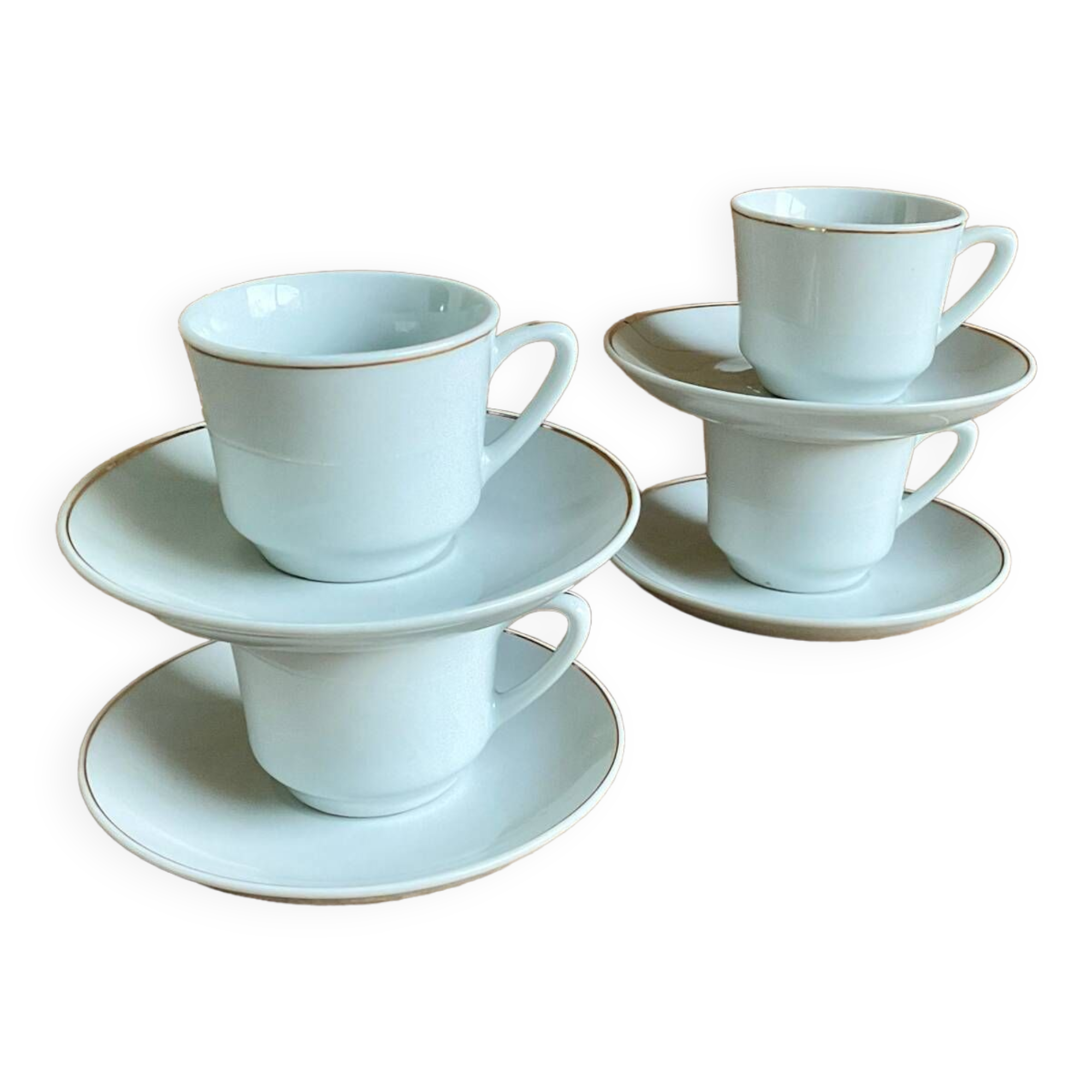 4 vintage porcelain cups