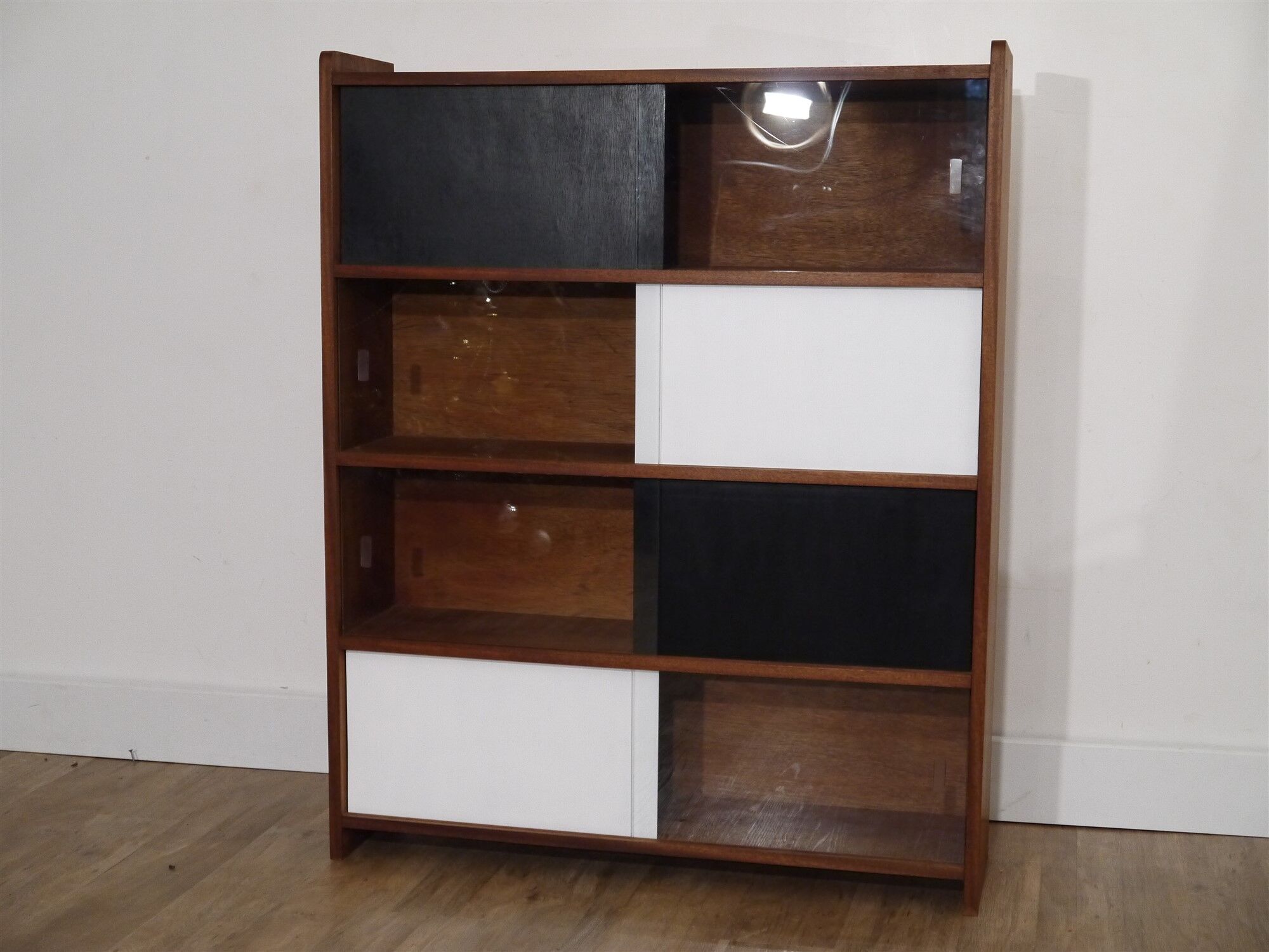 Showcase vintage teak shelf