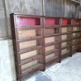 Oak display cabinet MD 1900
