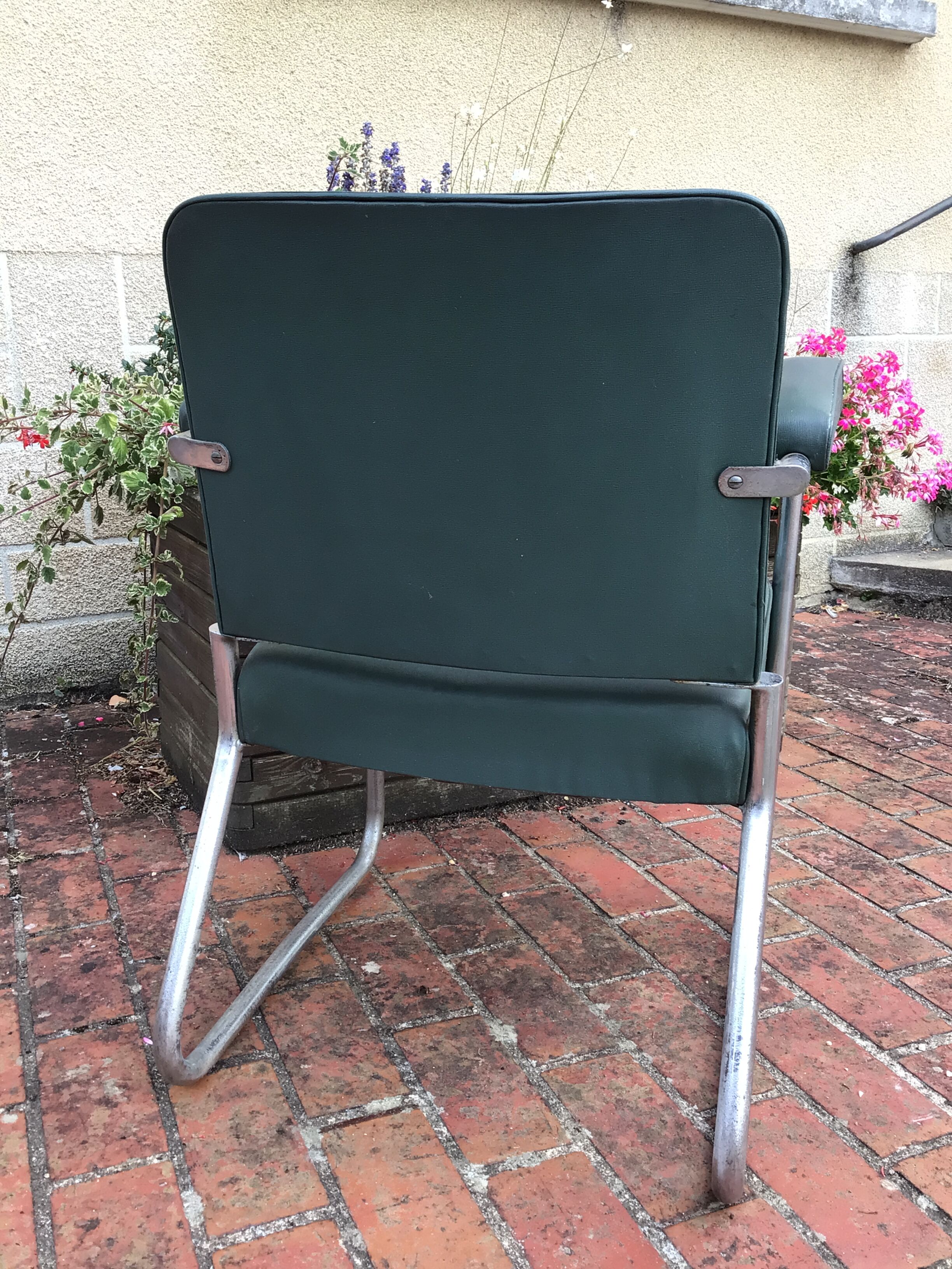 Ronéo industrial armchair by Pullman 50s-60s