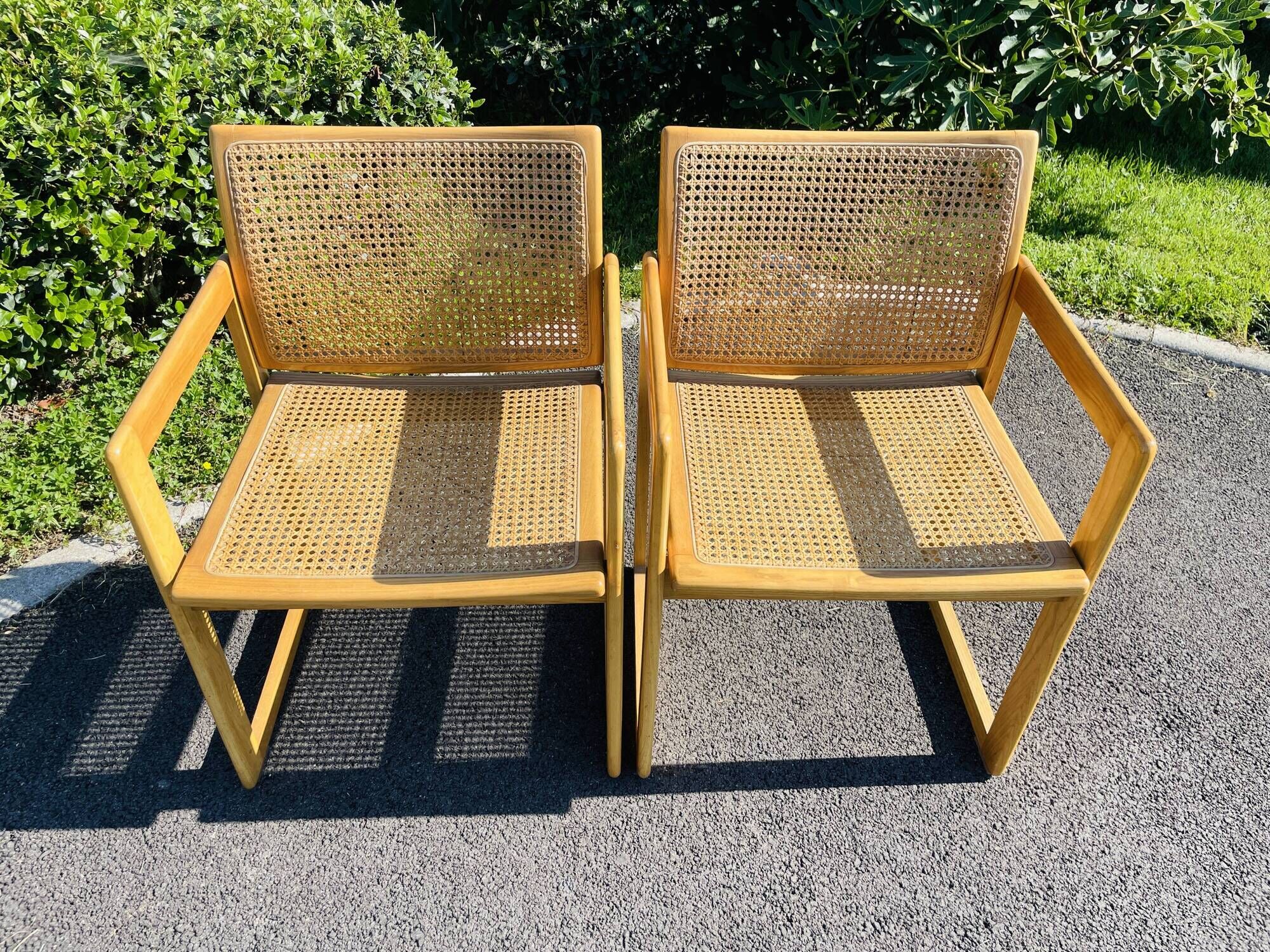 Paire de fauteuils vintage bois et cannage scandinave
