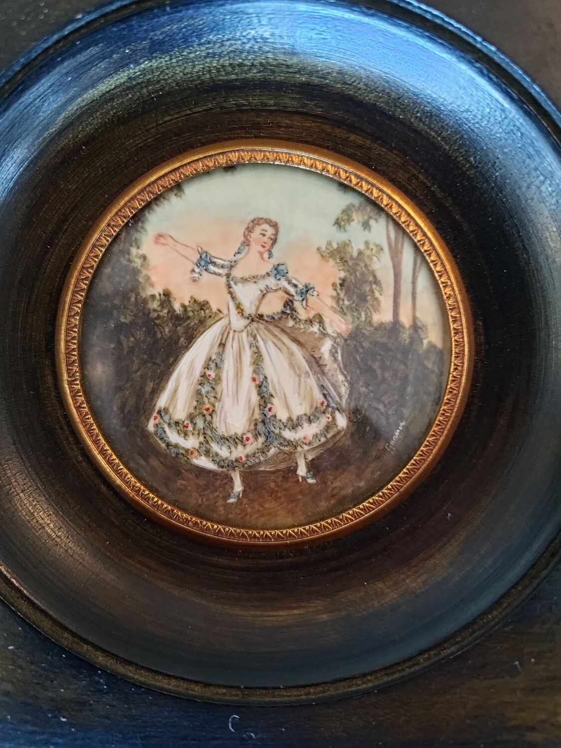 Portrait miniature la Camargo