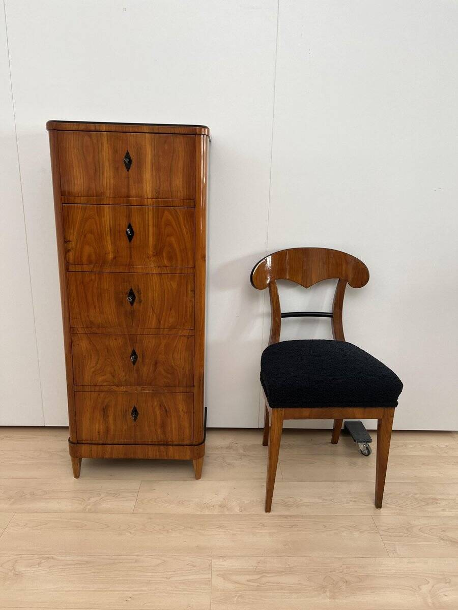 Biedermeier Five-Drawer Chiffonier in Cherry Veneer, South Germany, 1830s