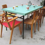 Table metal and formica