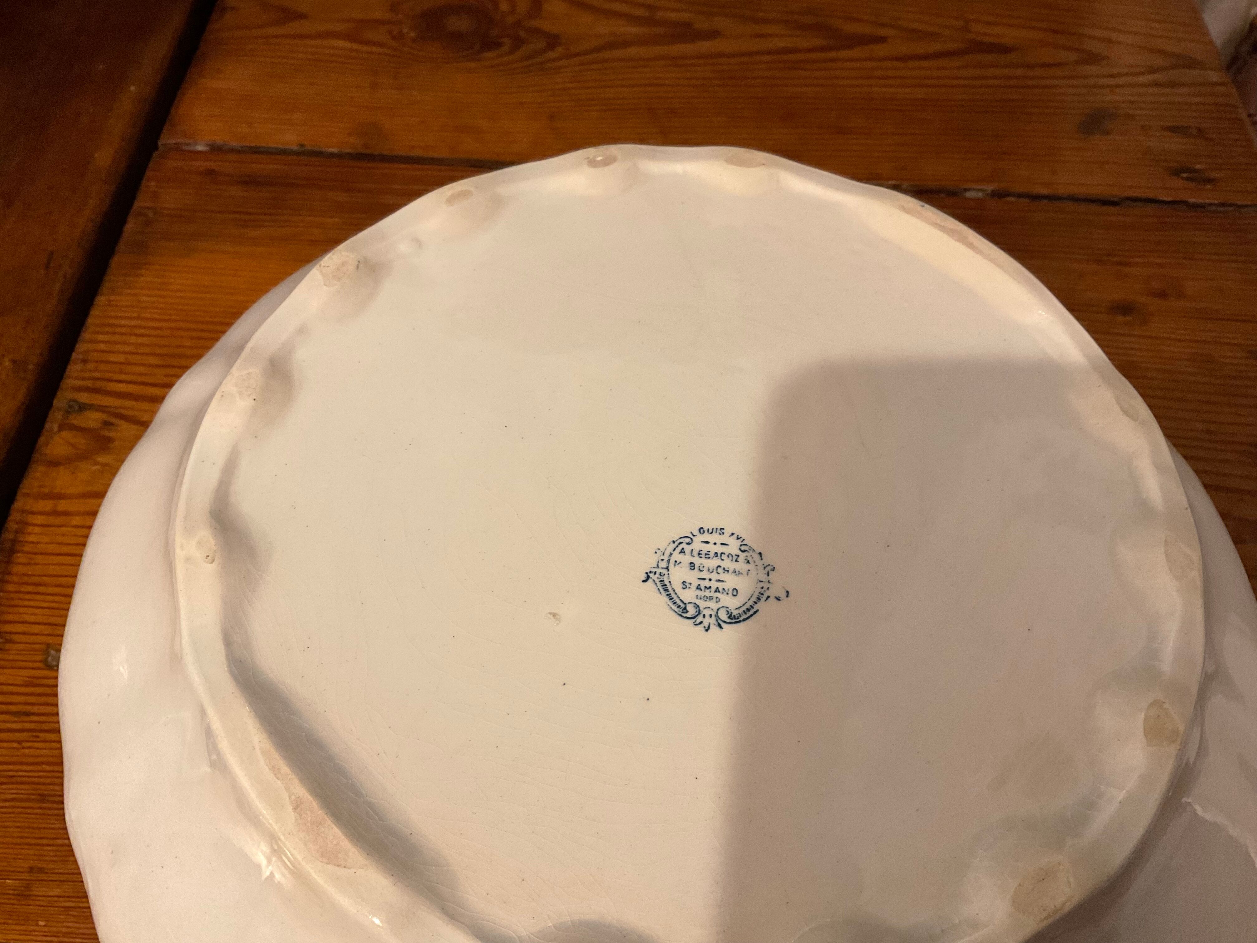 Salad bowl. Iron Earth . Model Louis XVI. 1900
