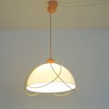 White and yellow suspension from the 1980s.