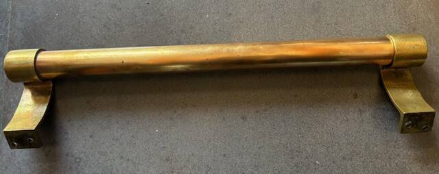 Commercial door handle in brass and bronze