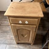 Solid oak chiffonier